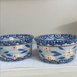 Old world  temptations set of 2 -6 oz White Floral Ceramic Bowls
